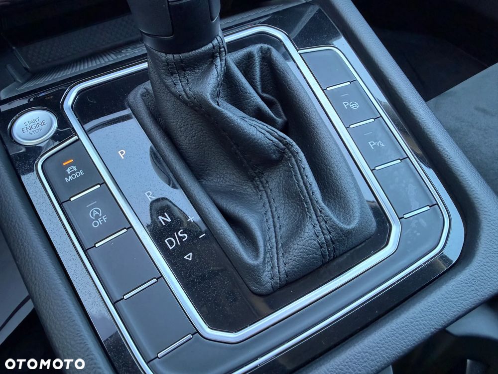 Volkswagen Passat 2024