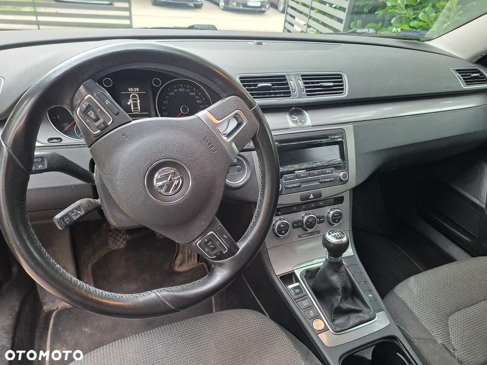 Volkswagen Passat 1.4 TSI Comfortline - 5