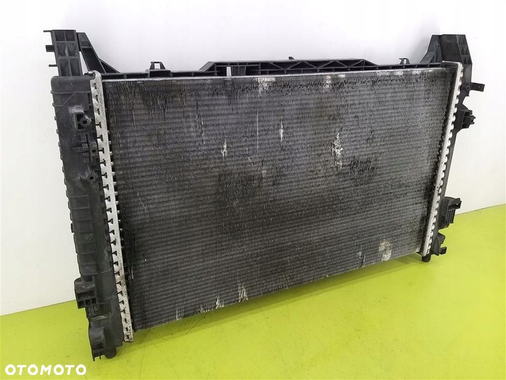 Chłodnica z wentylatorem Mercedes A-klasa W169 2.0D 81KM 04-2012 1695002293 - 3