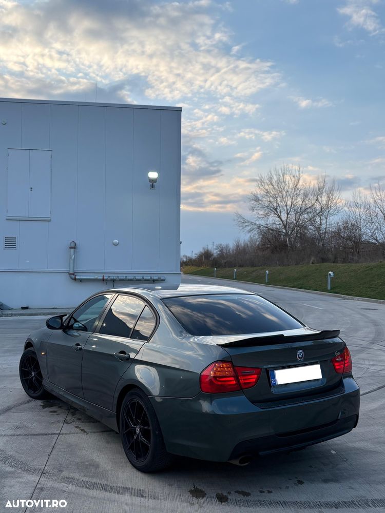 BMW Seria 3 318d - 17