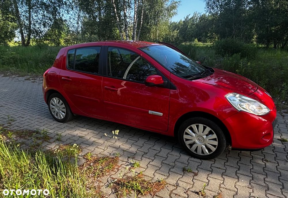 Renault Clio 1.2 16V Authentique Euro5 - 6
