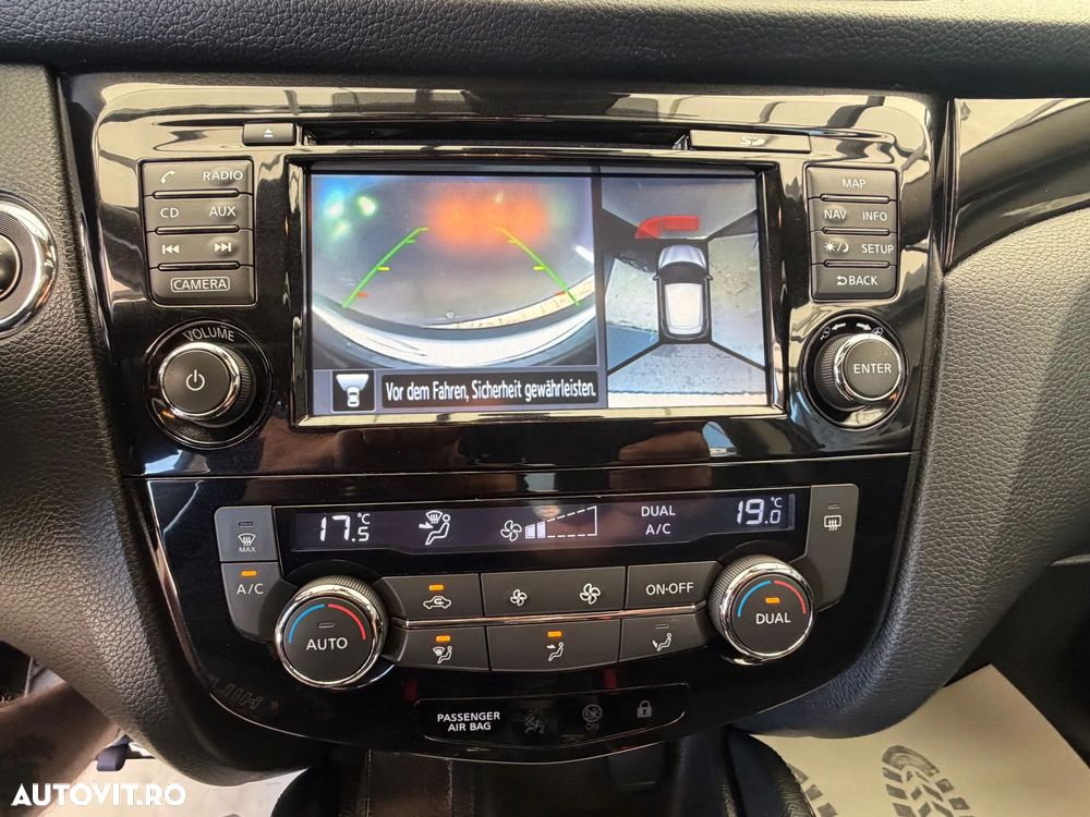 Nissan Qashqai 1.6 DCI ALL-MODE 4x4i N-Connecta - 11