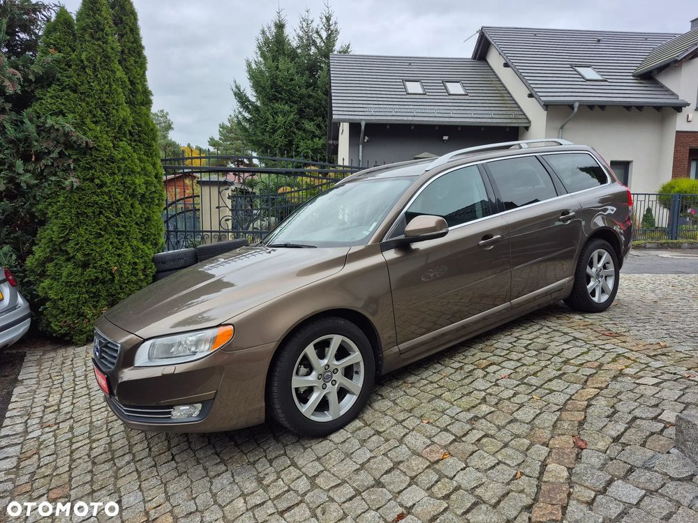 Volvo V70 D4 Geartronic Momentum - 11