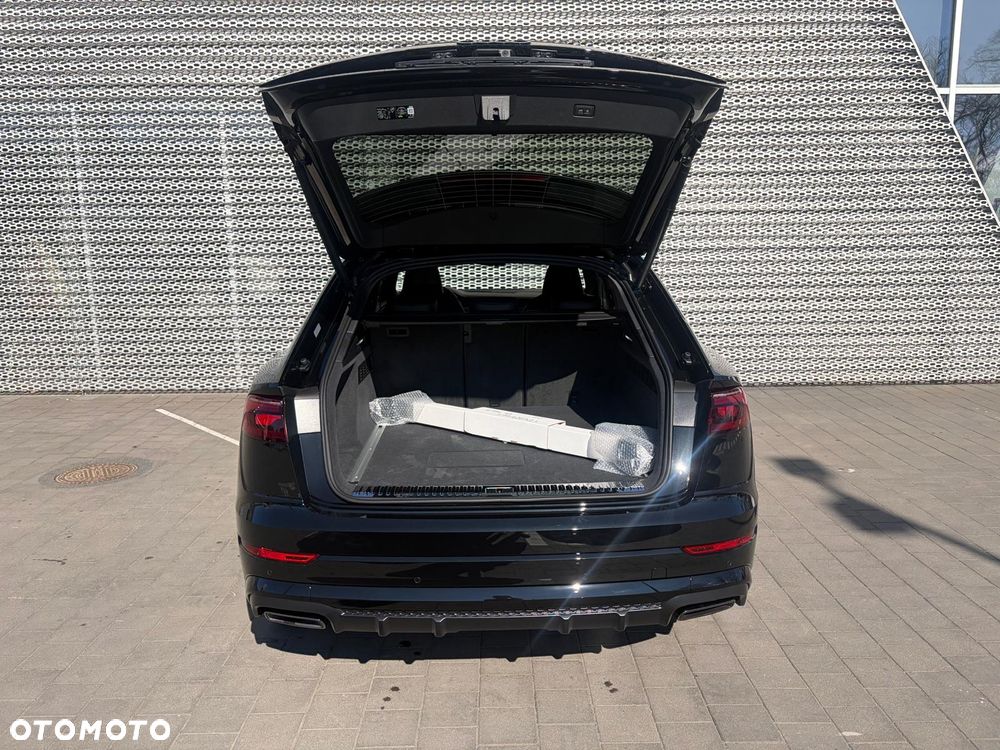 Audi Q8 TFSI e PHEV 360 kW Quattro Tiptronic - 8