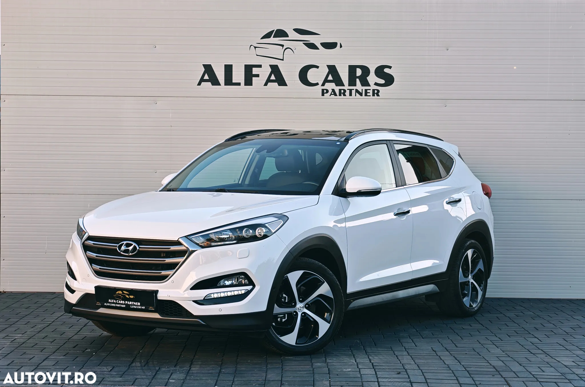 Hyundai Tucson blue 1.7 CRDi 2WD DCT Premium - 2