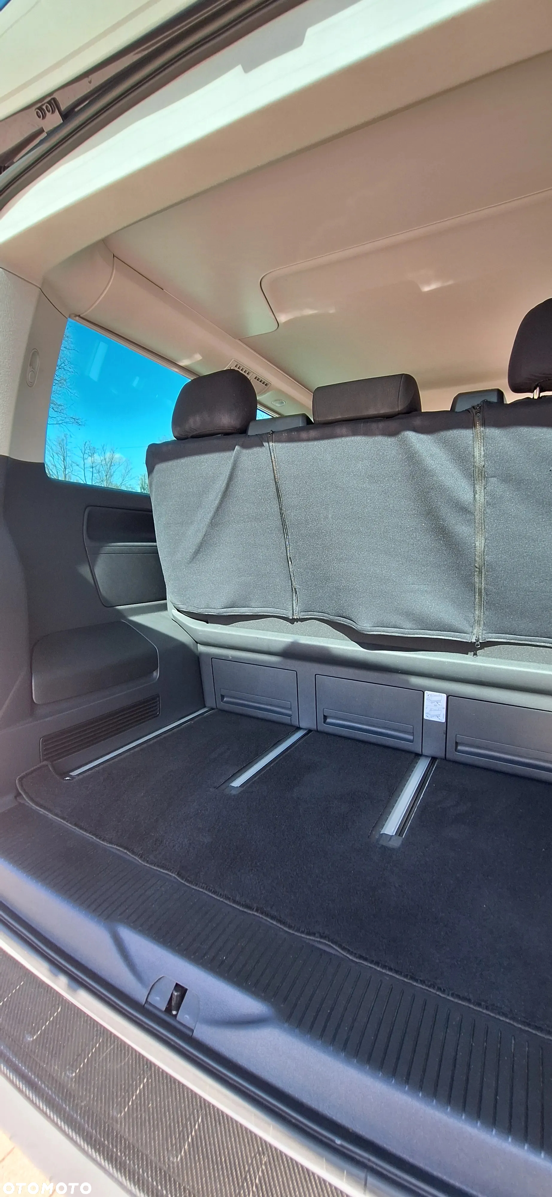Volkswagen California - 26
