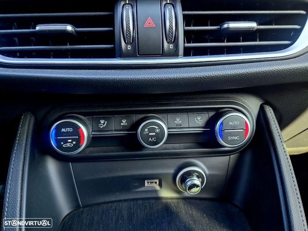 Alfa Romeo Stelvio 2.2 D Super AT8 - 20