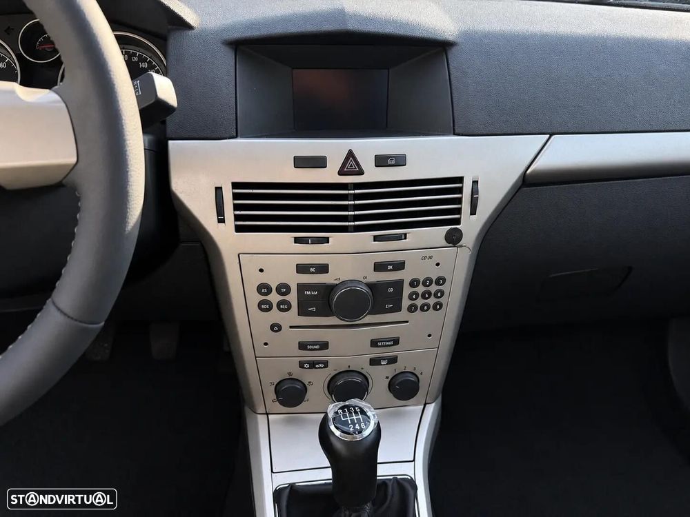 Opel Astra - 12