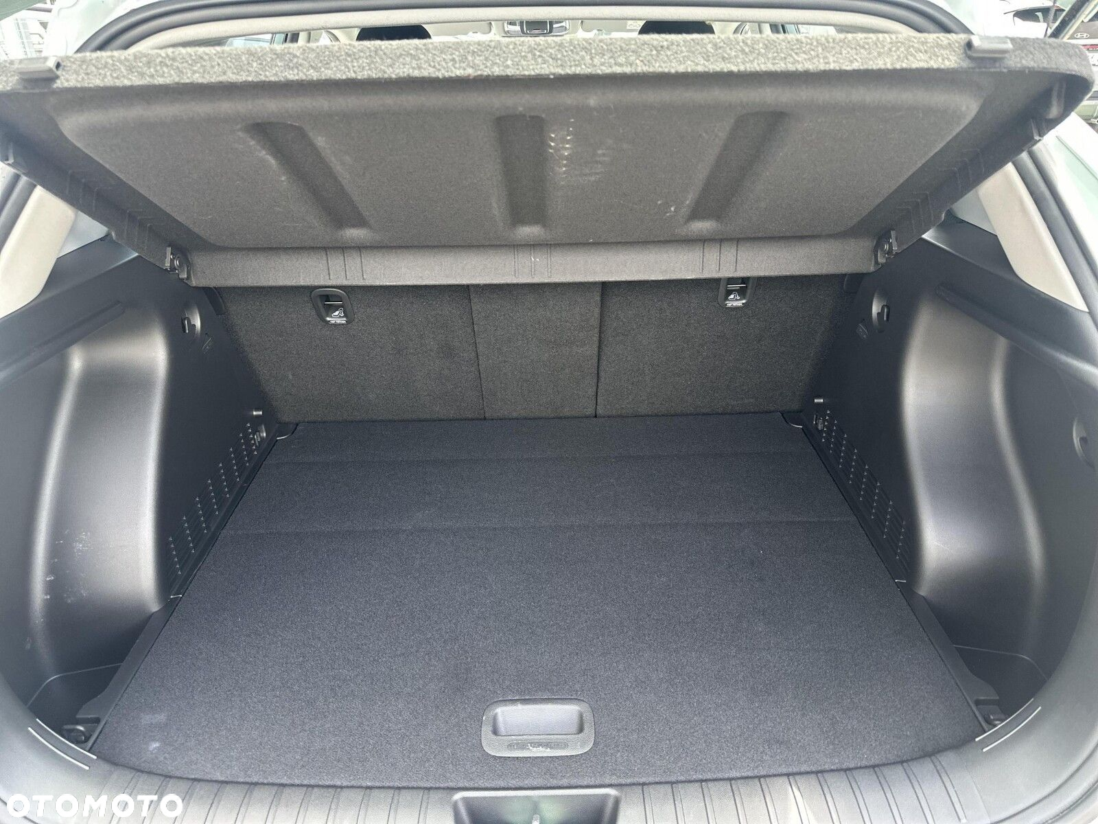 Hyundai Kona 1.6 GDI Hybrid Smart DCT - 17