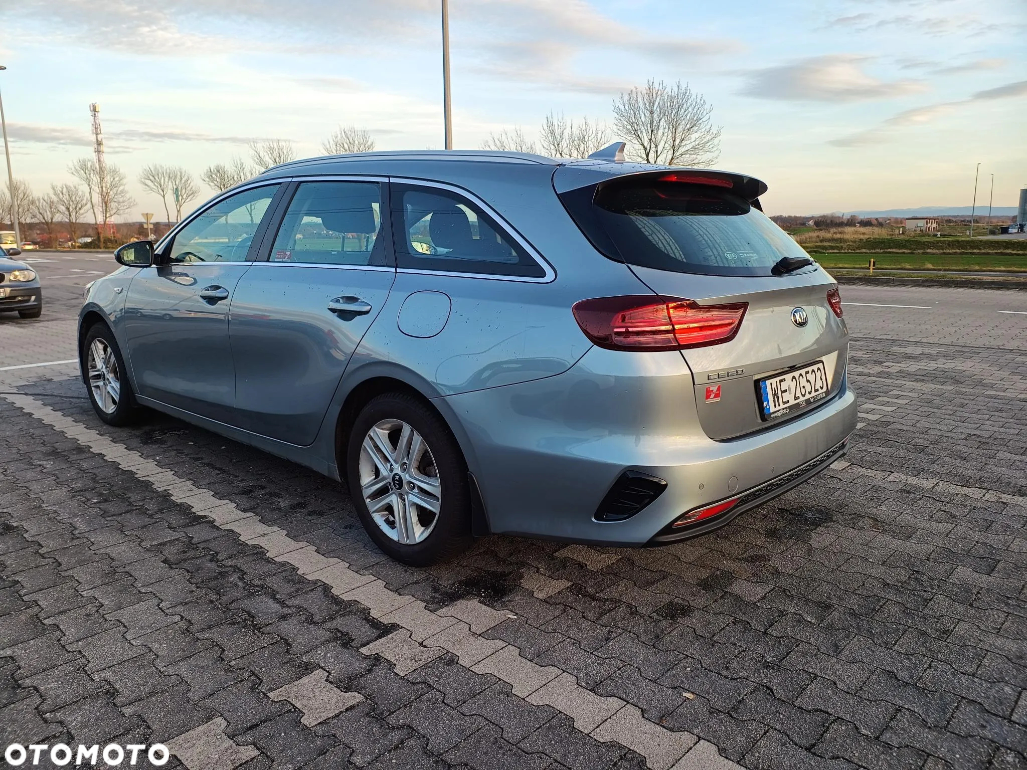 Kia Ceed 1.0 T-GDI M - 4