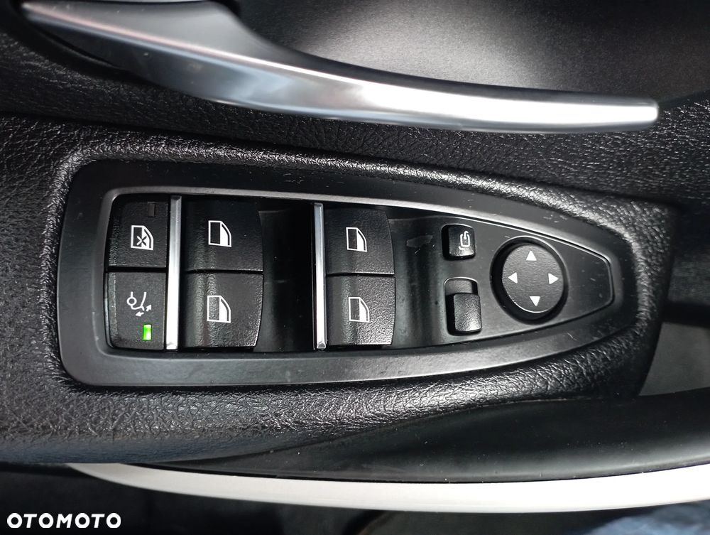 BMW Seria 3 318d Advantage - 20