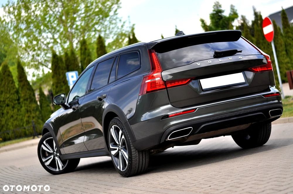 Volvo V60 Cross Country D4 Geartronic Pro - 10