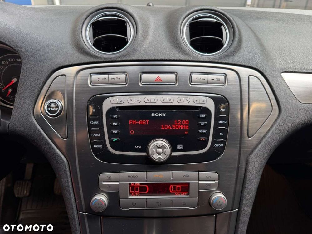 Ford Mondeo 2.0 Titanium X - 25