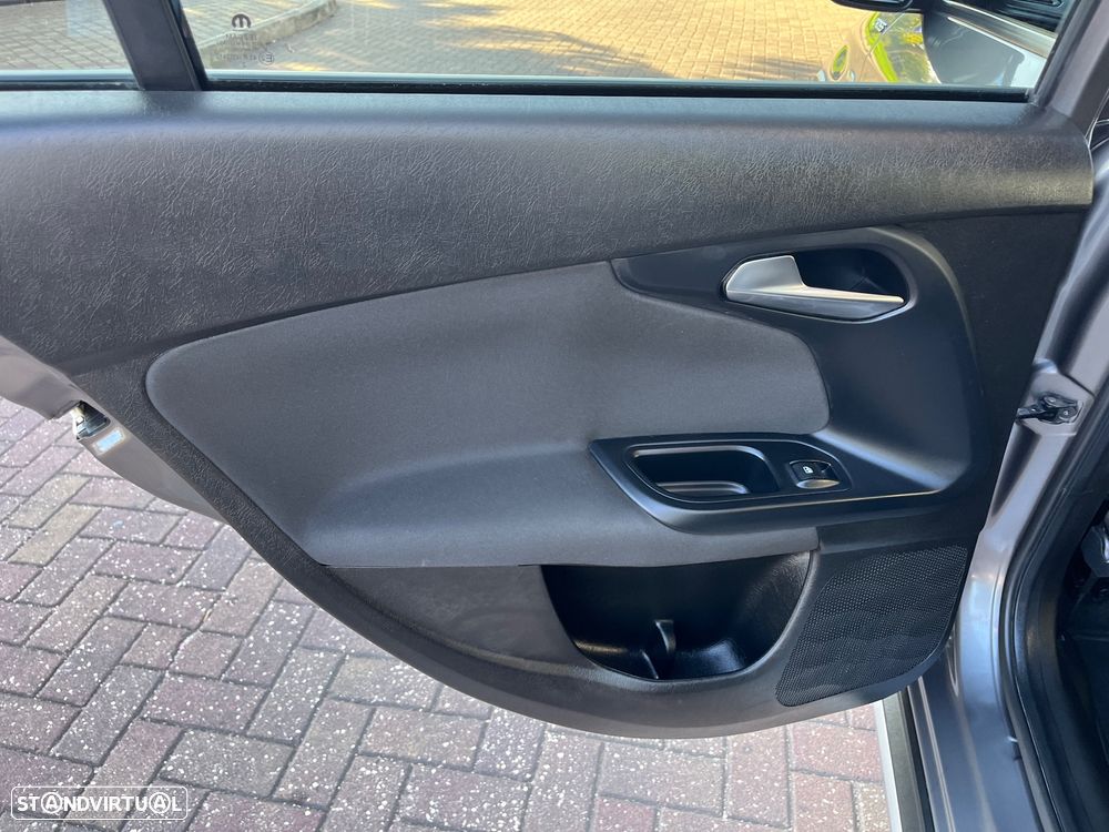 Fiat Tipo Cross 1.0 GSE T3 - 21