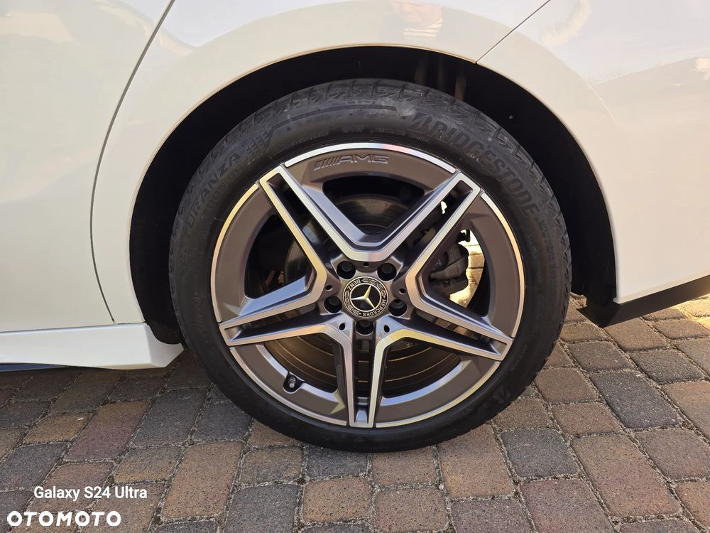 Mercedes-Benz CLA 200 7G-DCT AMG Line Advanced Plus - 35