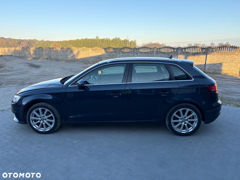 Audi A3 Sportback - 5