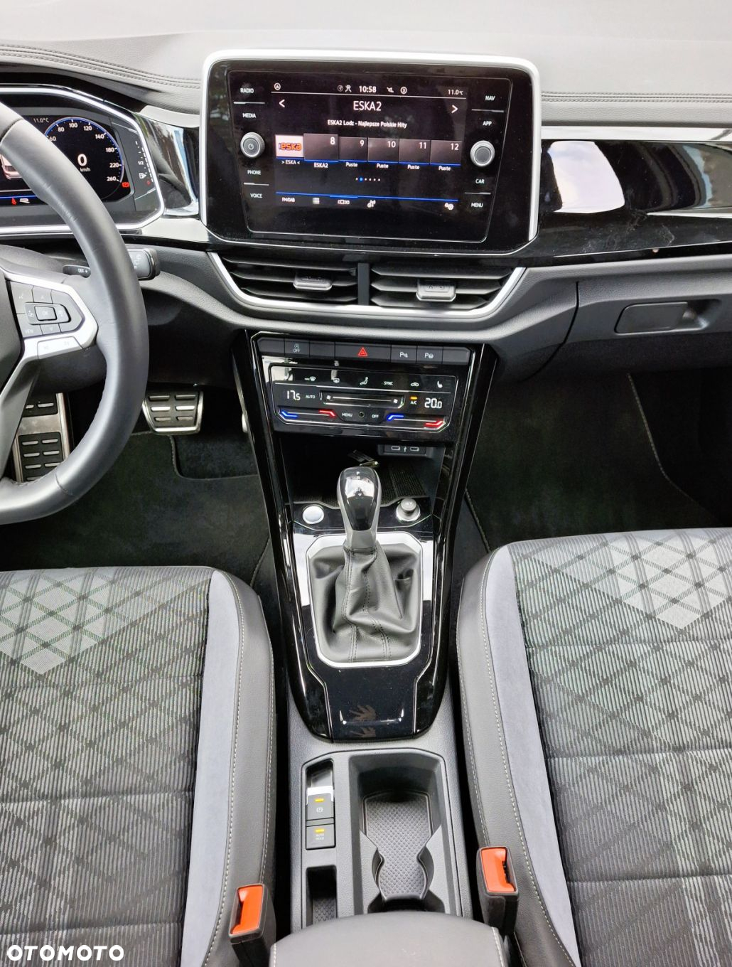 Volkswagen T-Roc 1.5 TSI R-Line DSG - 21