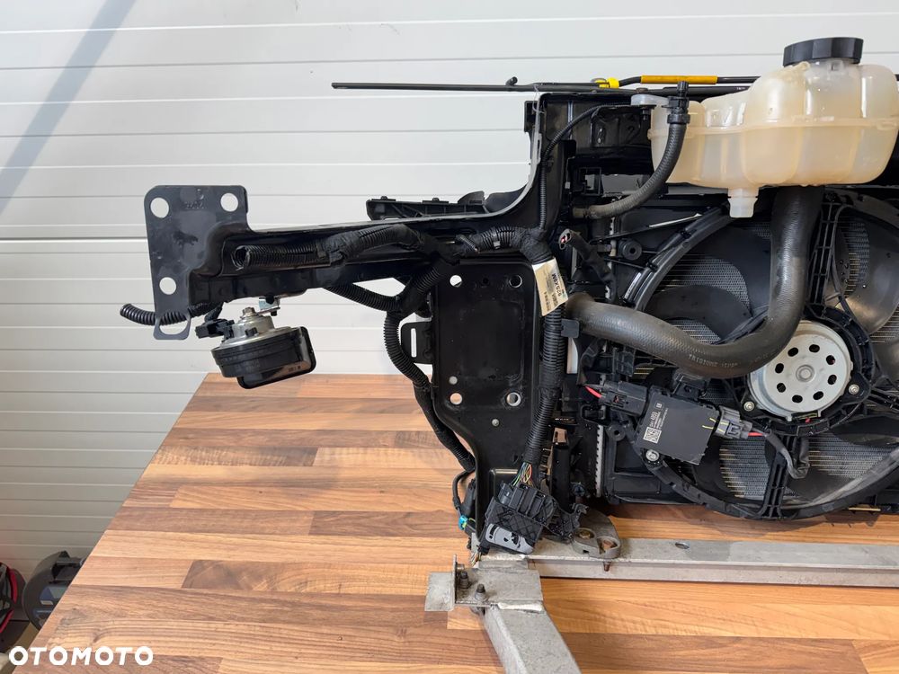 WZMOCNIENIE CZOŁOWE PAS CHŁODNICE OPEL CORSA E 1.4 - 12