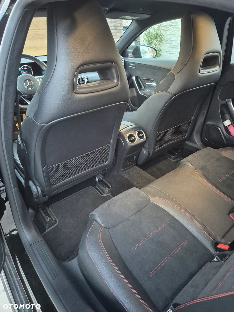 Mercedes-Benz Klasa A 200 d 4Matic 8G-DCT Advanced AMG Line - 22