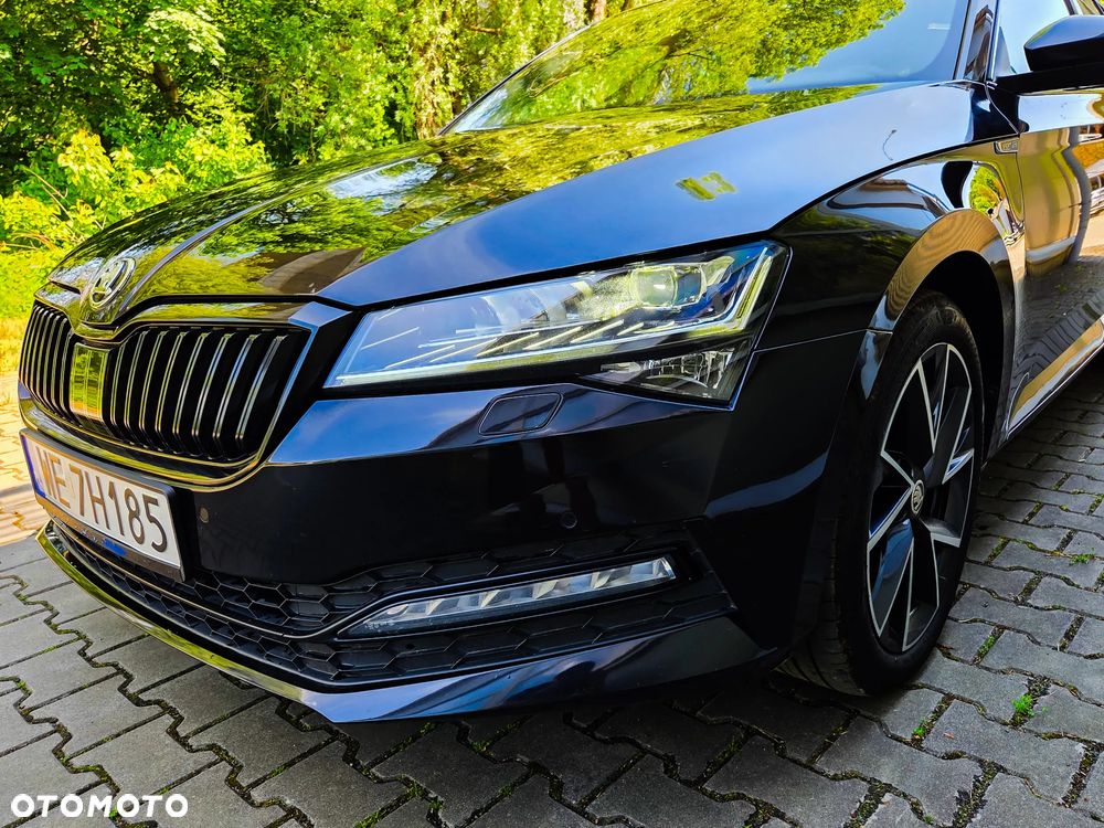 Skoda Superb 2.0 TDI SCR Sportline DSG - 24