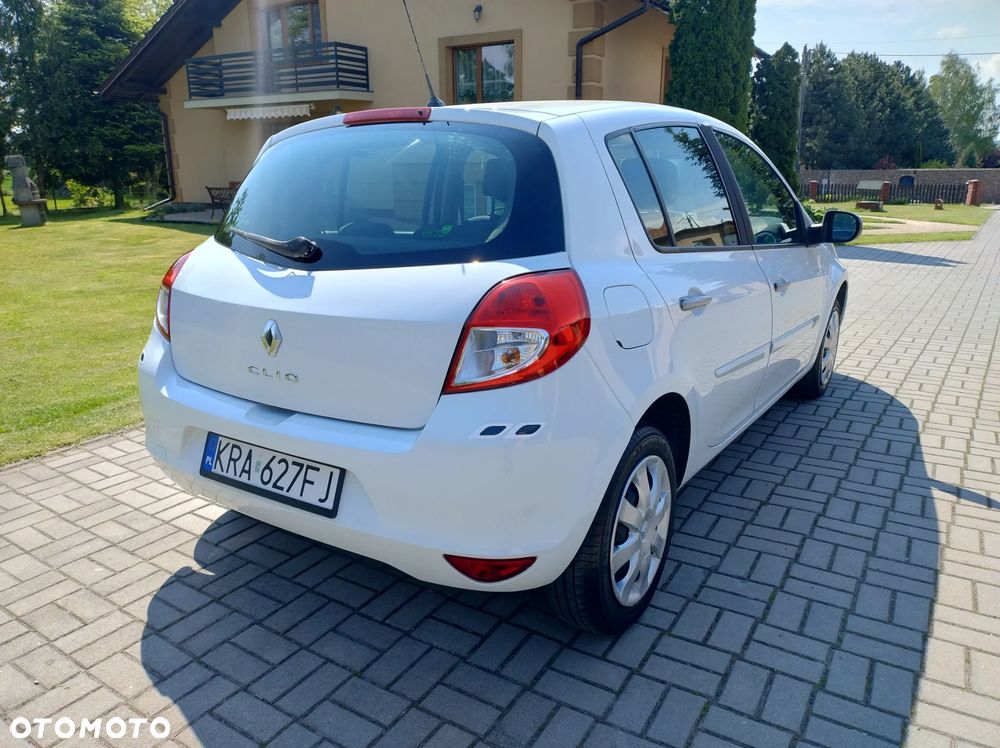 Renault Clio 1.2 16V 75 Dynamique - 6