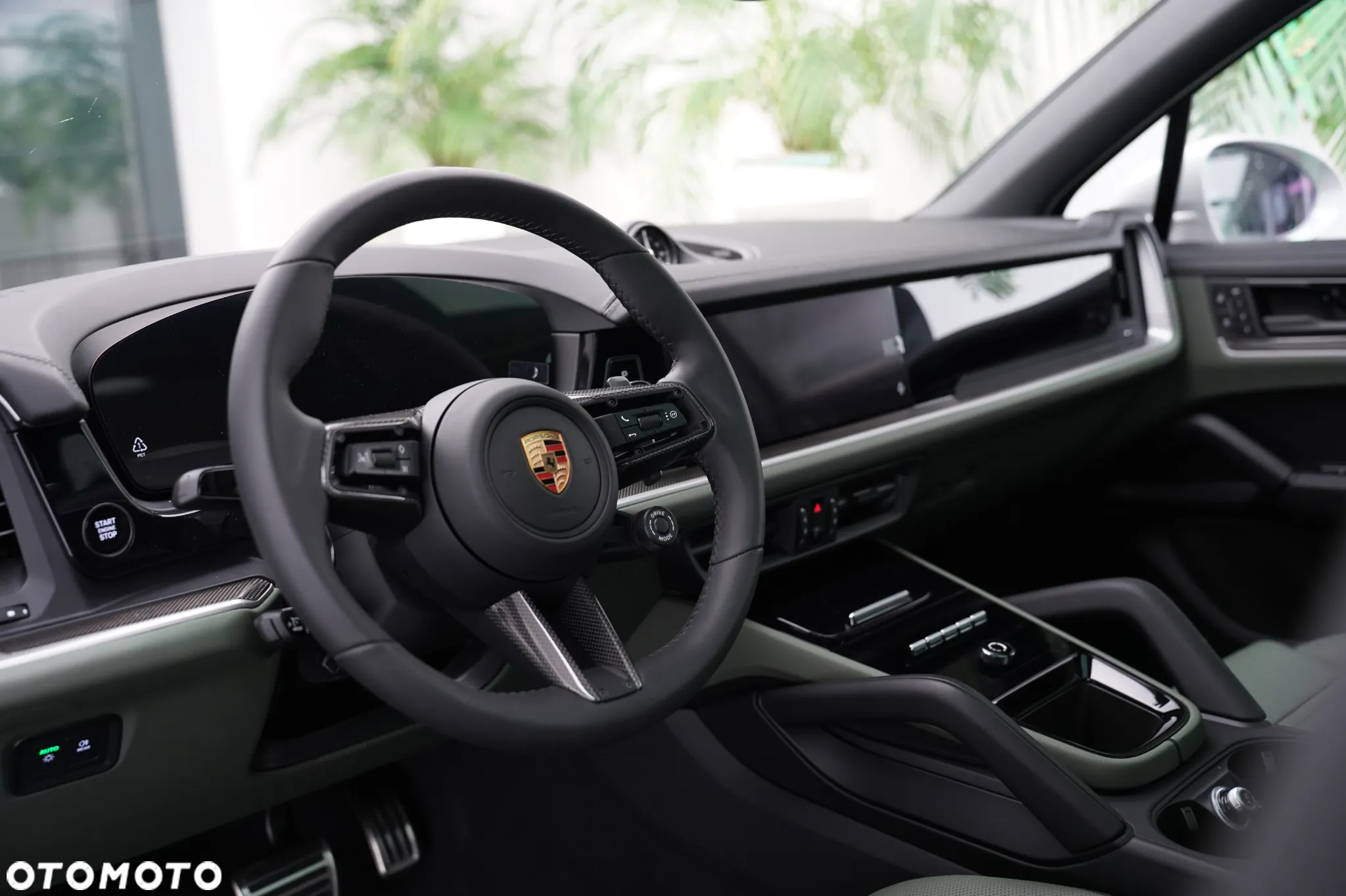 Porsche Cayenne - 8