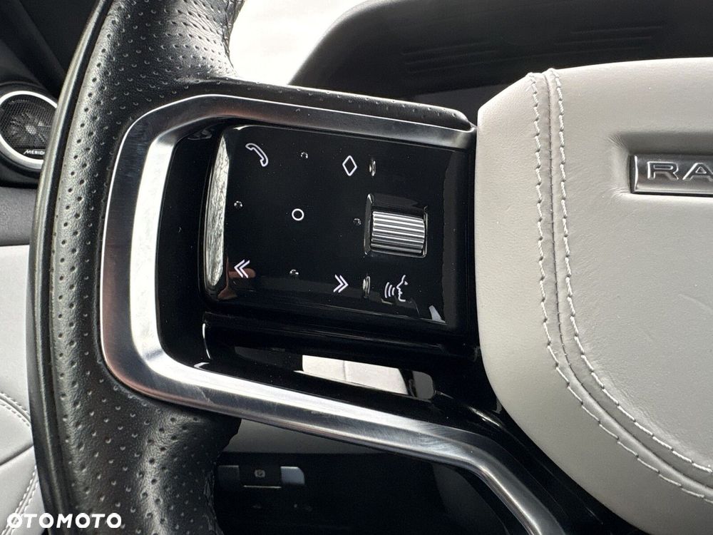 Land Rover Range Rover Evoque 2.0 D200 mHEV R-Dynamic SE - 15