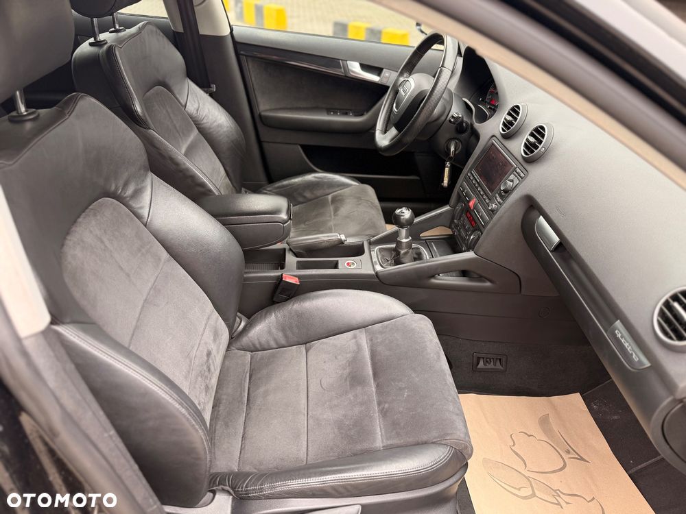 Audi A3 Sportback 2.0 TFSI quattro Ambiente - 20