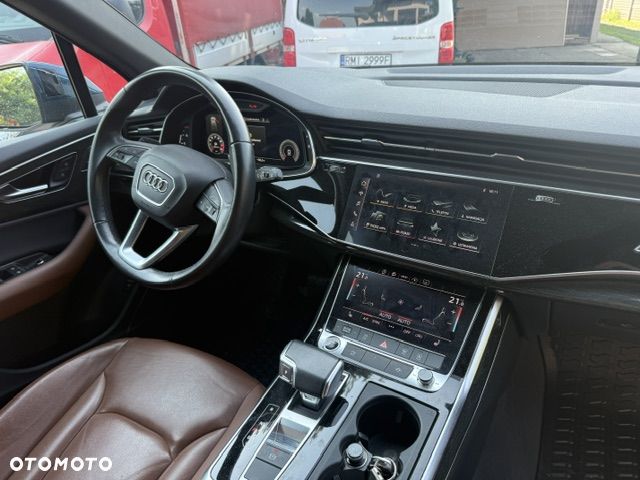 Audi Q7 - 3