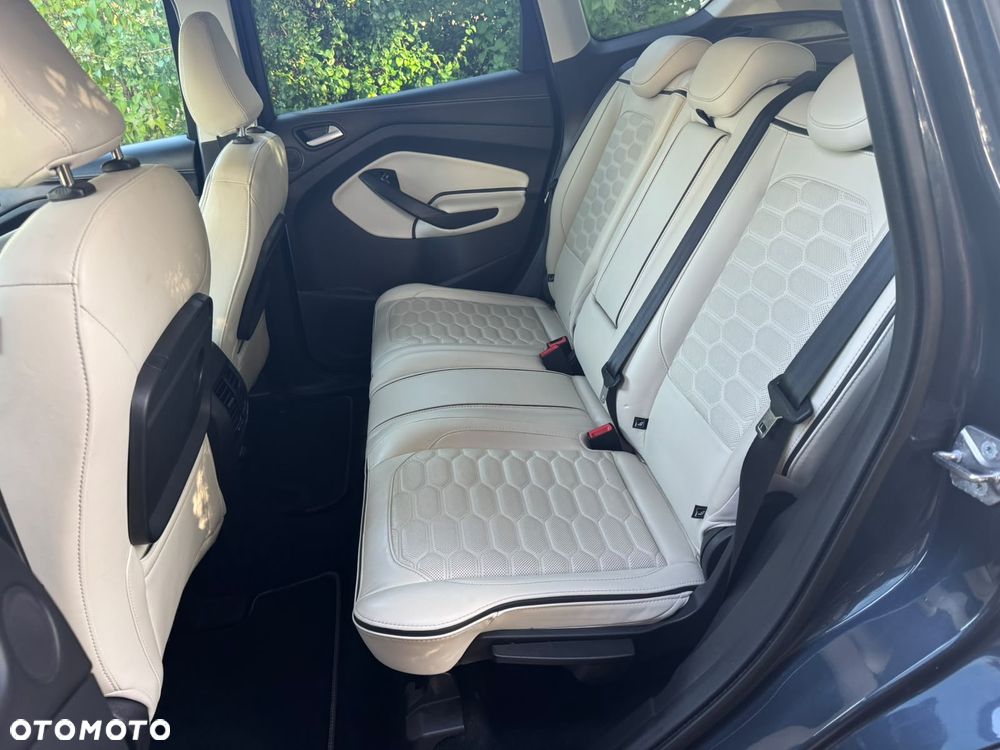 Ford Kuga 2.0 TDCi 4x4 Vignale - 14