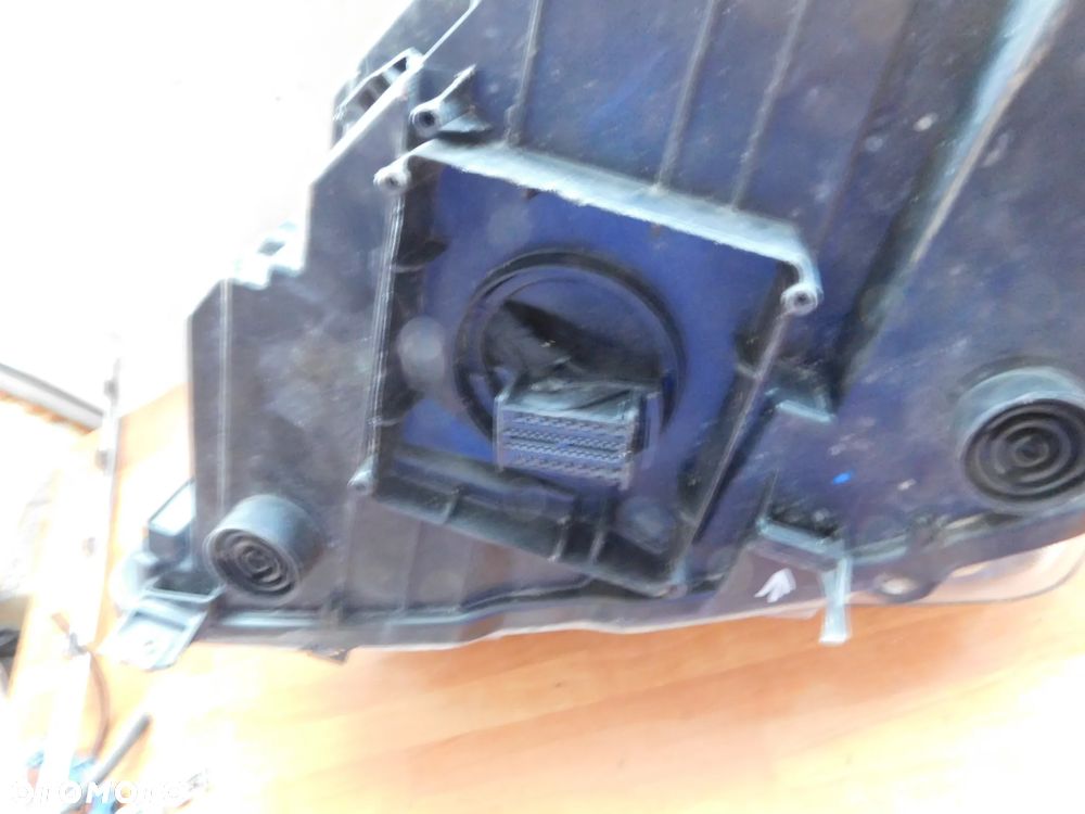 lampa prawa przód SEAT ATECA LED  EUROPA - 15