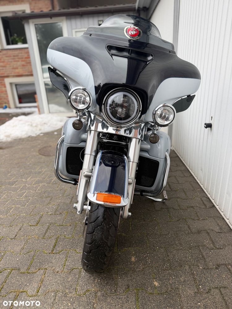 Harley-Davidson Touring Electra Glide - 8