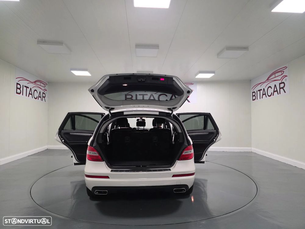 Mercedes-Benz R 320 CDI 4-Matic Longo - 31