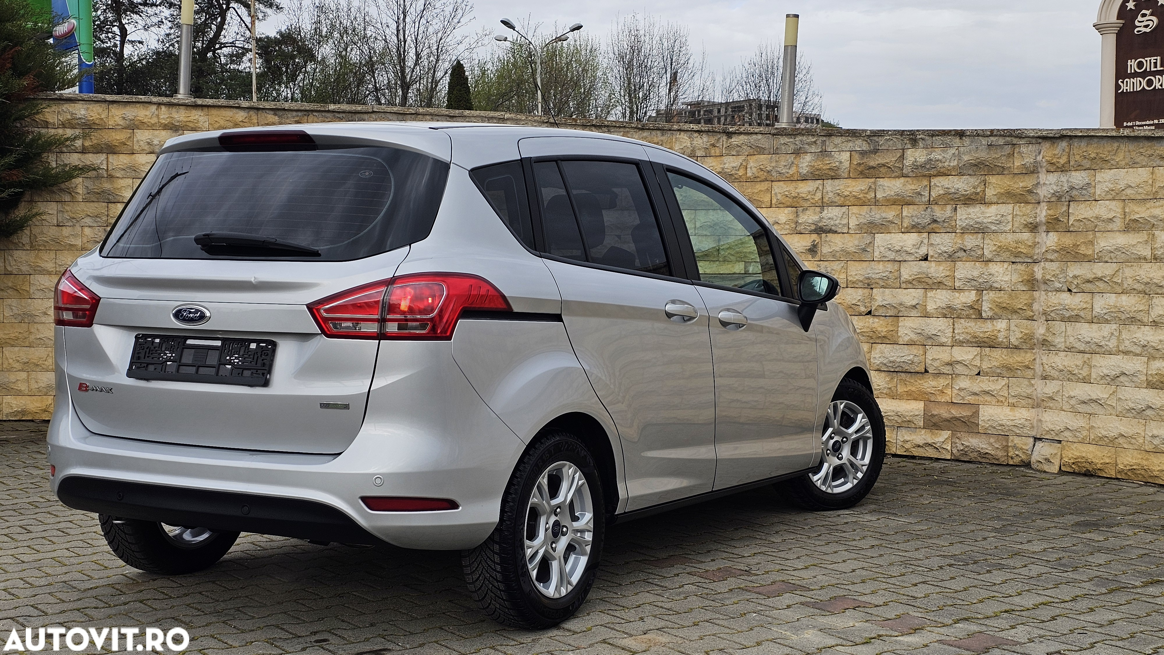 Ford B-Max 1.0 EcoBoost Titanium - 2