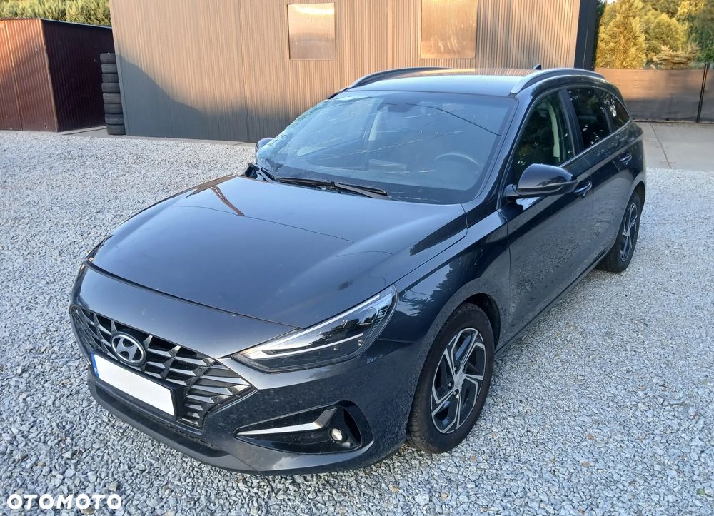 Hyundai i30 III (2017-) 1.0 T-GDI Smart DCT, 2023
