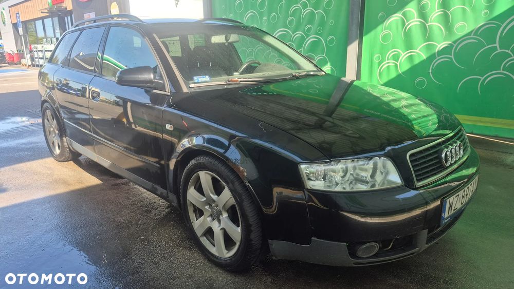 Audi A4 Avant 2.5 TDI - 1