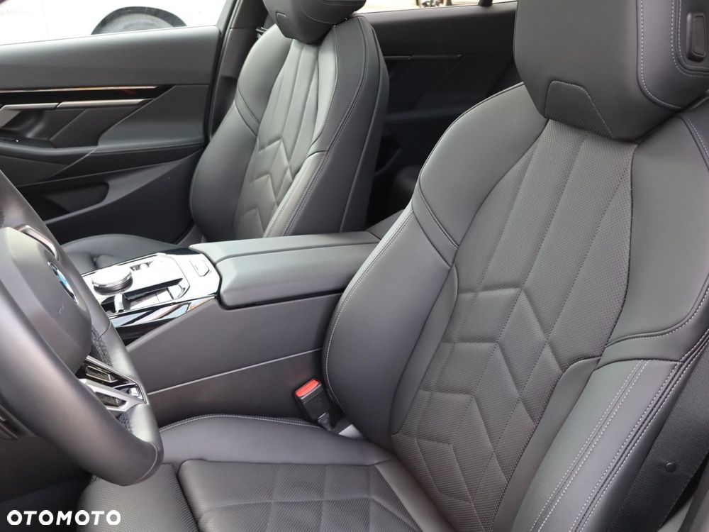 BMW Seria 5 - 8