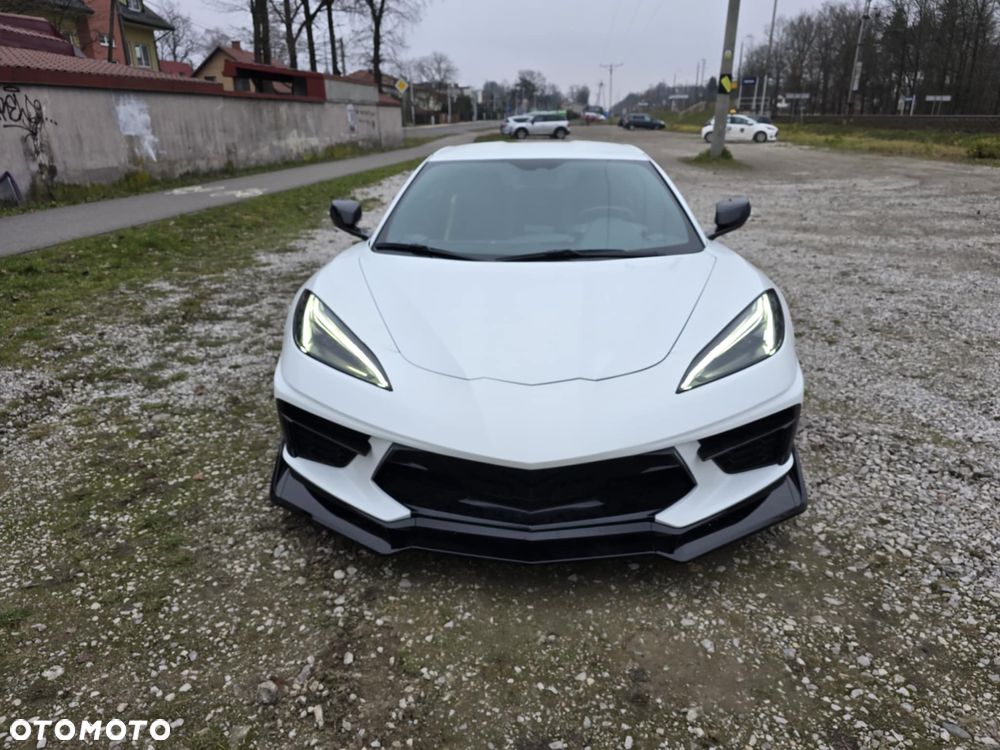 Chevrolet Corvette - 8