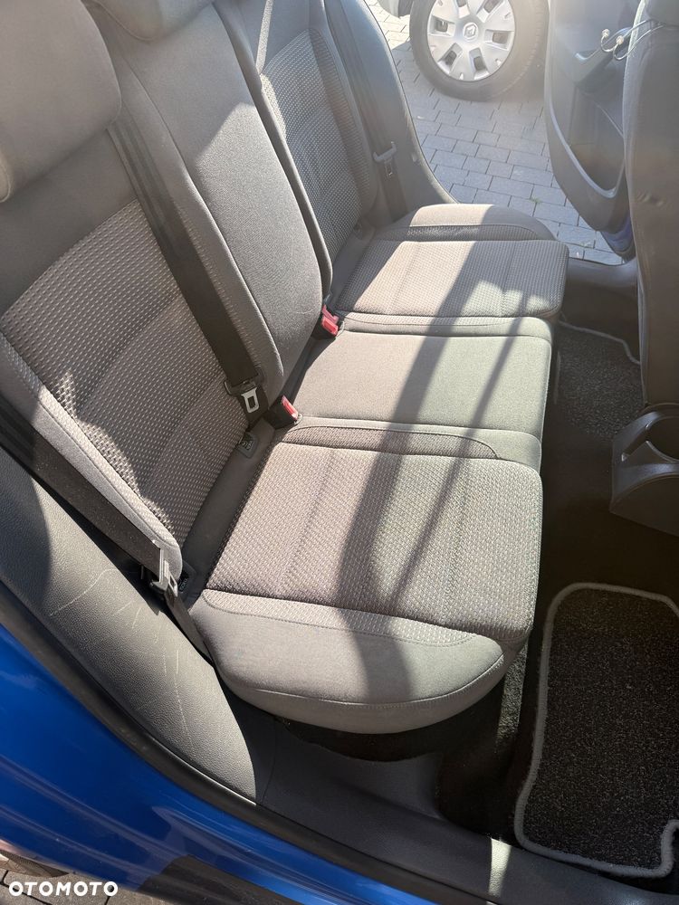 Volkswagen Golf 2.0 TDI DPF GT - 7