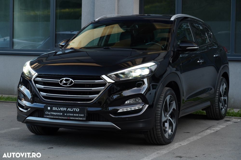 Hyundai Tucson 2.0 CRDI 4WD 6MT Premium - 17