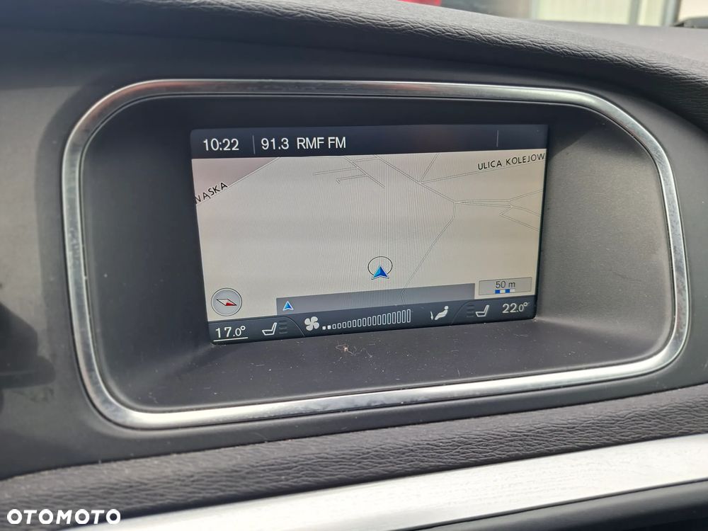 Volvo V40 D2 R-Design Summum - 22