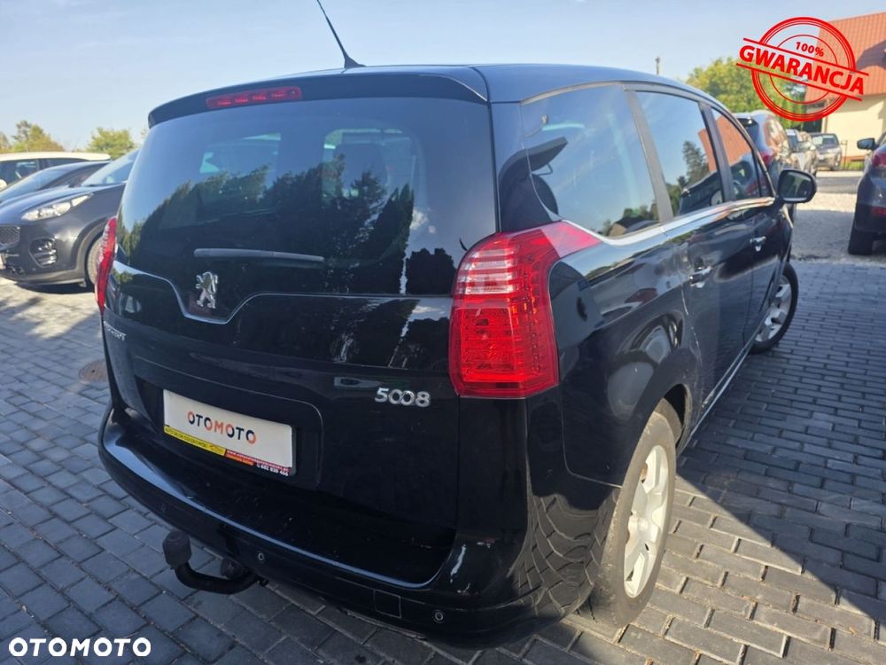 Peugeot 5008 - 10