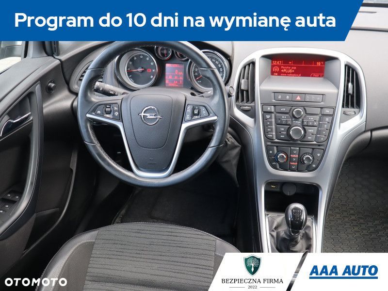 Opel Astra - 9