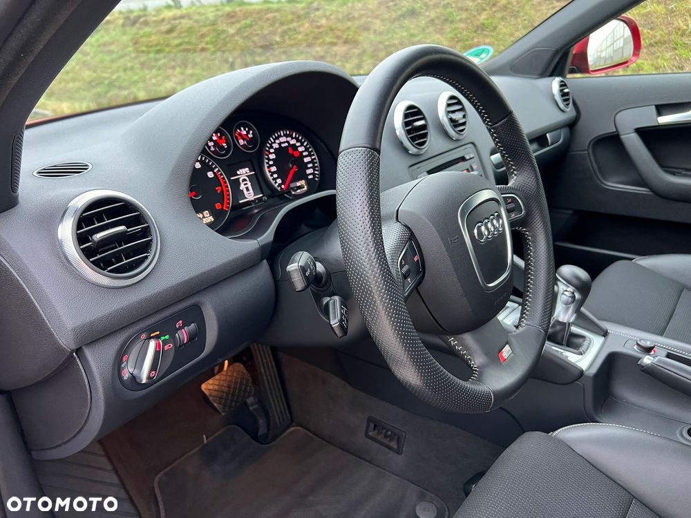 Audi A3 Sportback 2.0 TFSI S tronic S line Sportpaket (plus) - 11