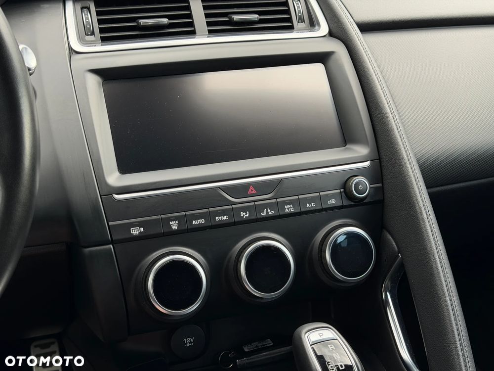 Jaguar E-Pace P200 AWD R-Dynamic - 20