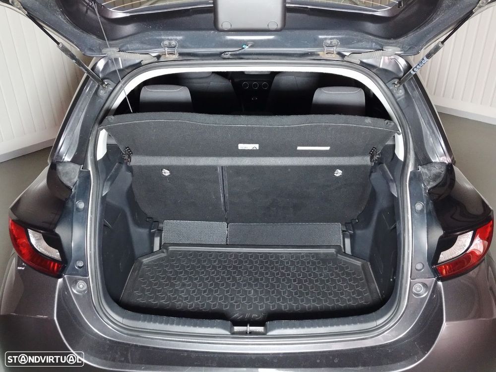 Toyota Yaris 1.0 VVT-i Comfort Plus - 10