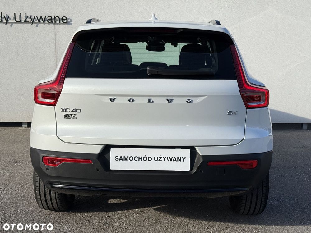 Volvo XC 40 - 9