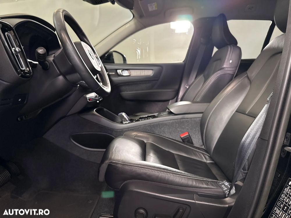 Volvo XC 40 - 24