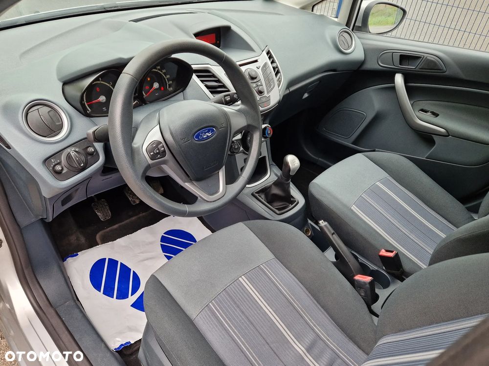 Ford Fiesta 1.4 Champions Edition - 18