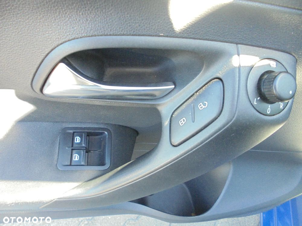 Volkswagen Polo - 9